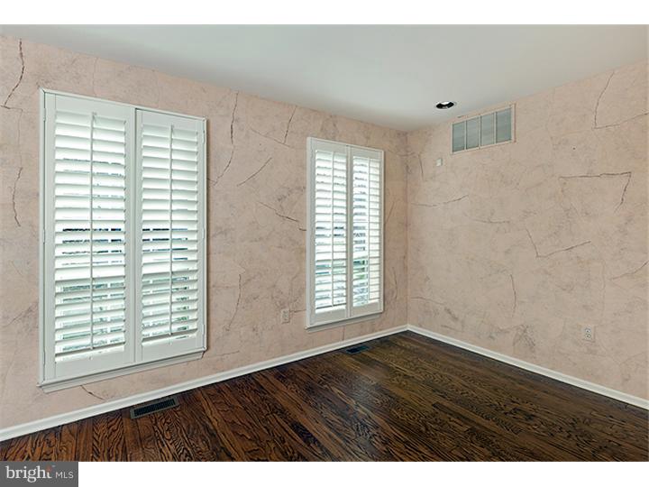 37 McComb Road Princeton, NJ 08540 - Photo 5 of 14