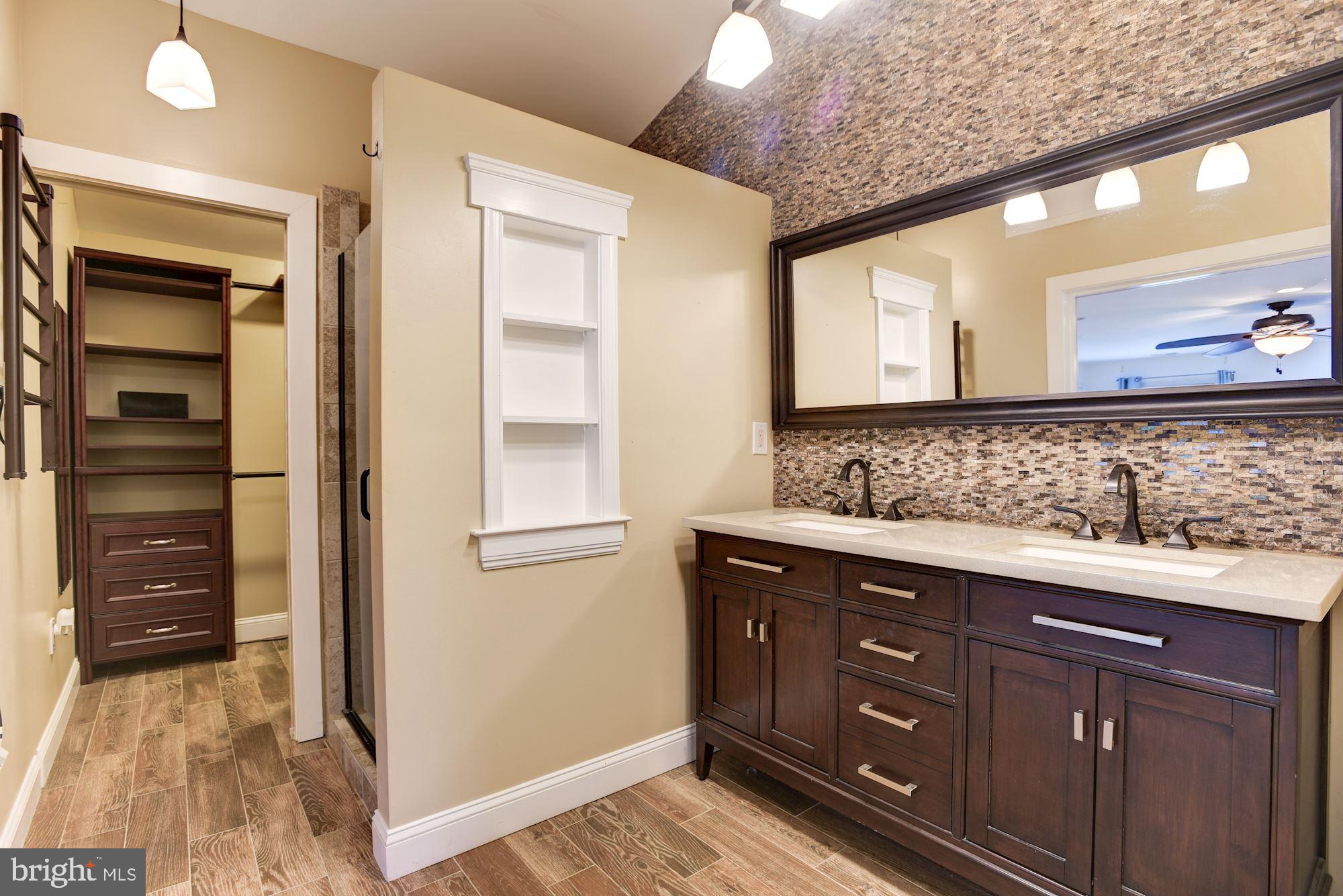 25 Chautaugua Road Arnold, MD 21012 - Photo 22 of 70 Primary Bath