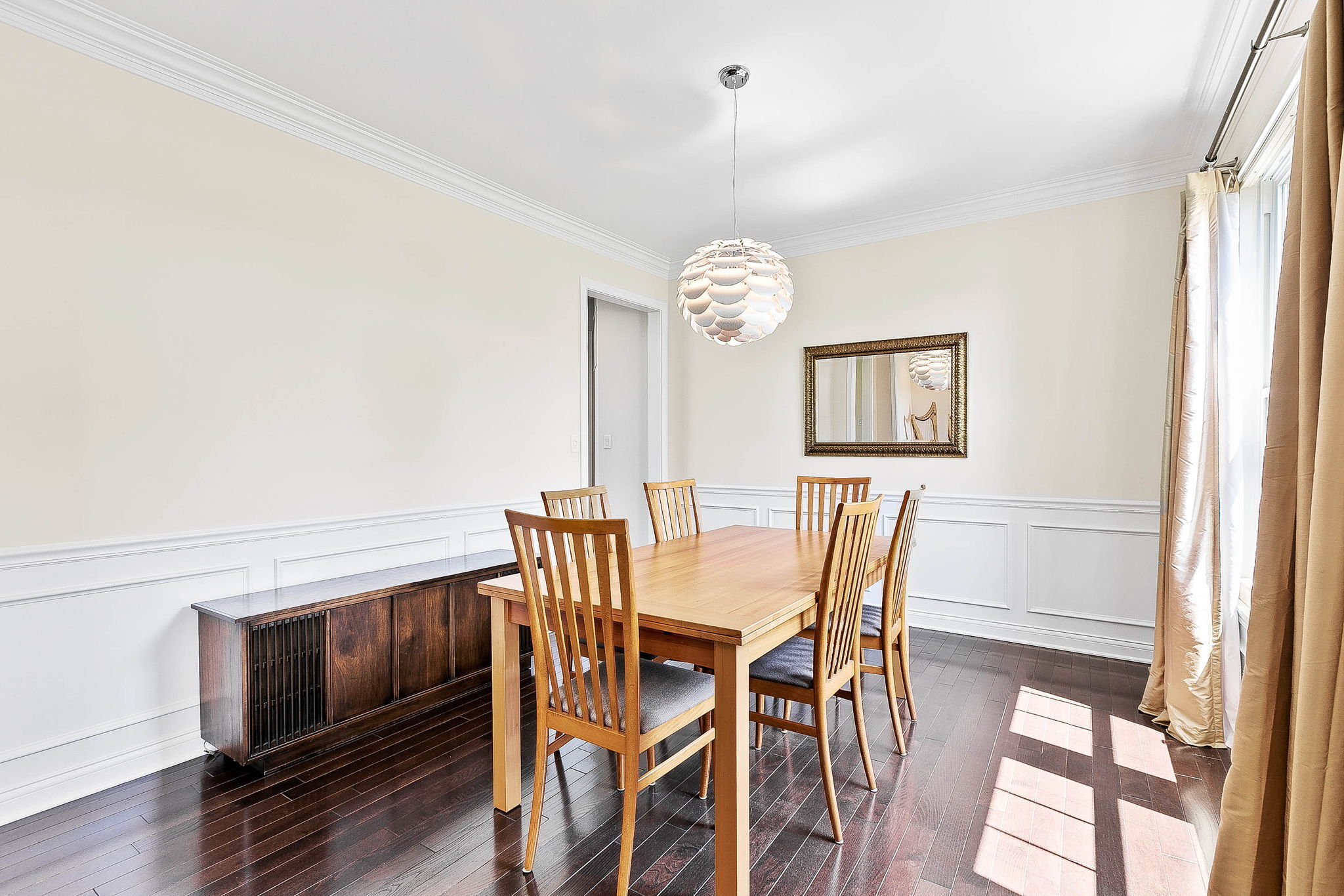 3912 Pelham Road Carmel, IN 46074 - Photo 17 of 66 Gallery Image 17