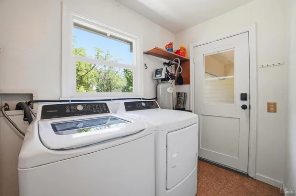 $960,000 | 644 Piezzi Road, Santa Rosa, CA 95401