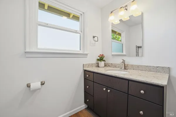 $960,000 | 644 Piezzi Road, Santa Rosa, CA 95401