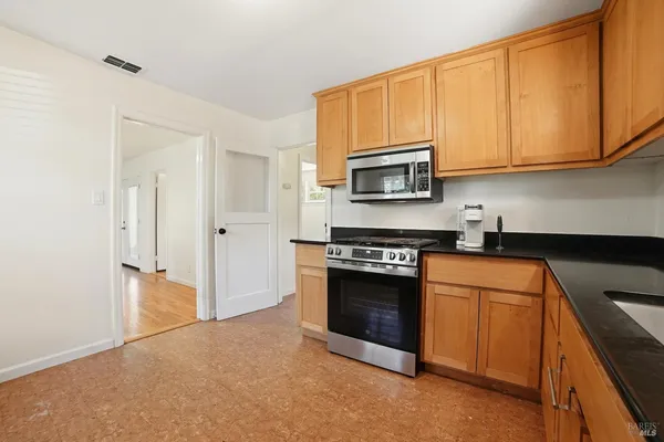 $960,000 | 644 Piezzi Road, Santa Rosa, CA 95401