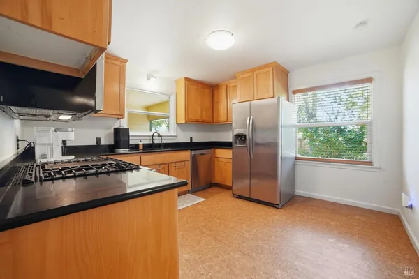 $960,000 | 644 Piezzi Road, Santa Rosa, CA 95401