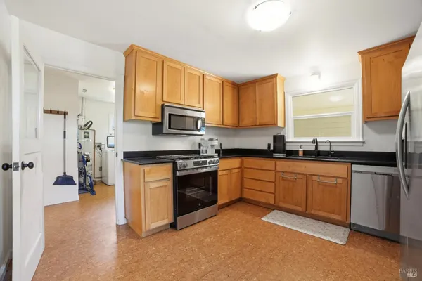 $960,000 | 644 Piezzi Road, Santa Rosa, CA 95401