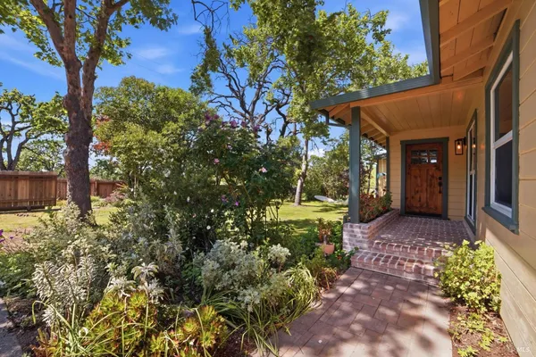 $960,000 | 644 Piezzi Road, Santa Rosa, CA 95401