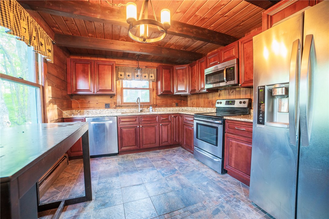 89 Pine Ledge Road Glocester, RI 02857 - Photo 8 of 22