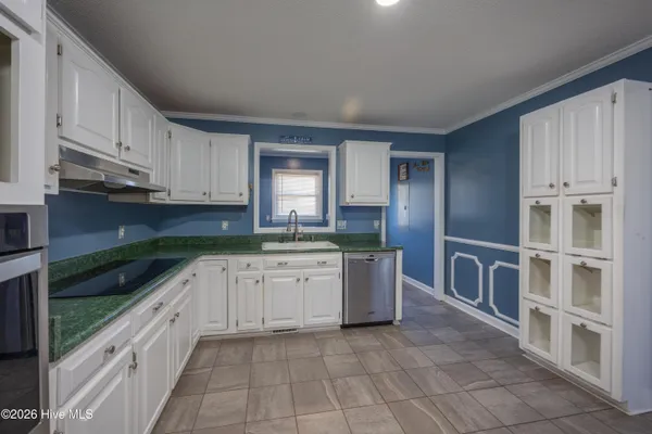 $374,000 | 1000 High House Road, Clinton, NC 28328