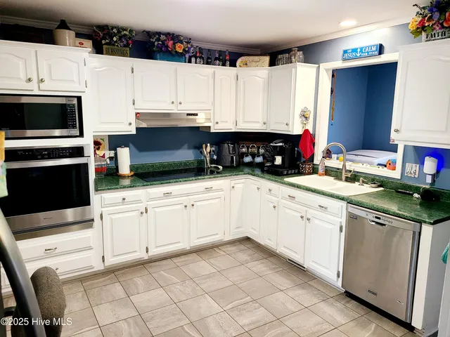 $389,000 | 1000 High House Road, Clinton, NC 28328