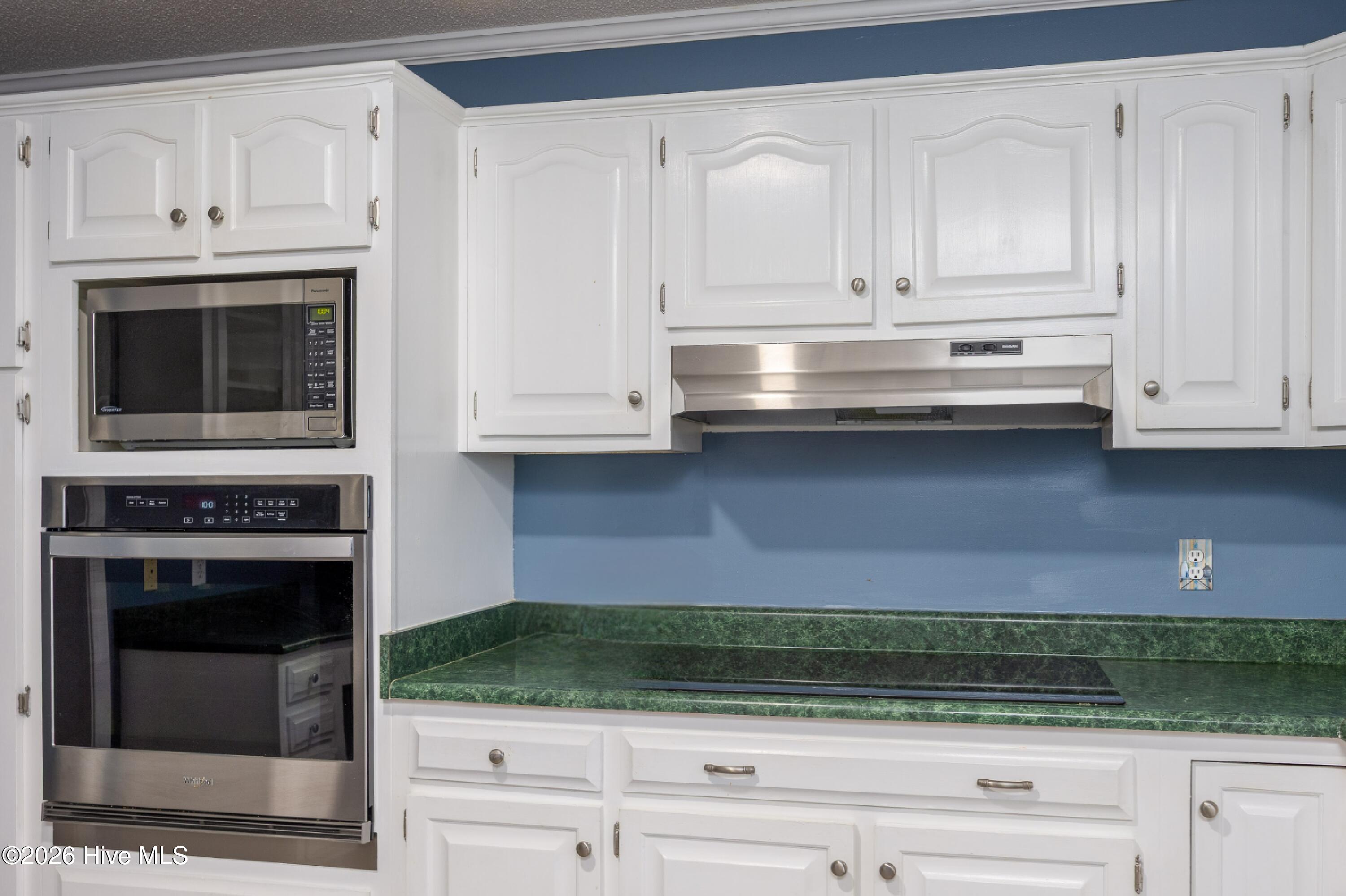 1000 High House Road Clinton, NC 28328 - Photo 25 of 46 Kitchen
