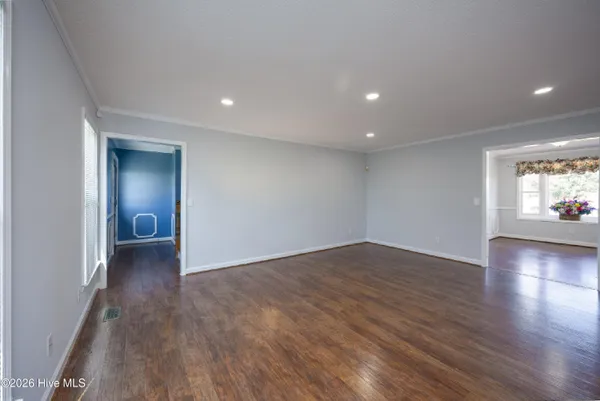 $374,000 | 1000 High House Road, Clinton, NC 28328