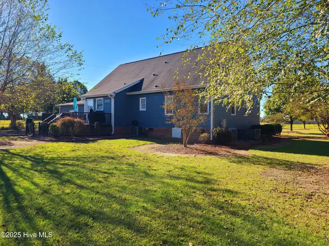 $389,000 | 1000 High House Road, Clinton, NC 28328