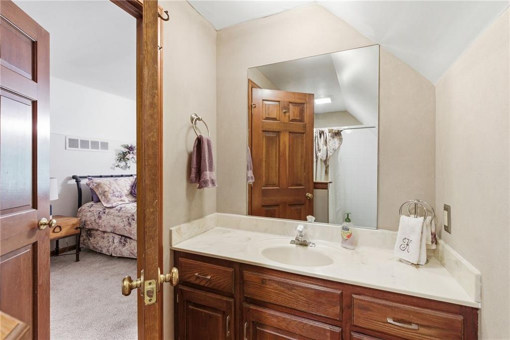 12905 Quail Ridge Road Lee's Summit, MO 64082 - Photo 31 of 47