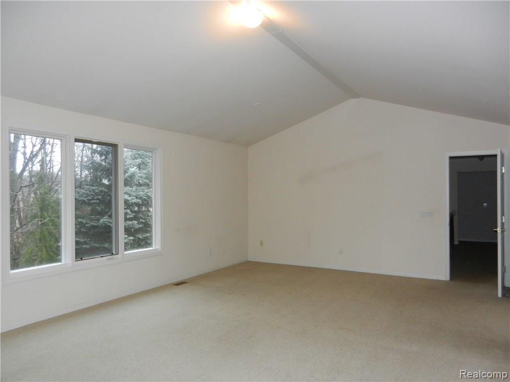 3706 Heron Ridge Drive Rochester Hills, MI 48309 - Photo 29 of 45