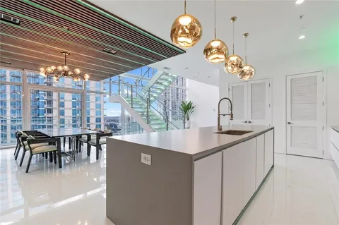 $2,265,000 | 45 Ivan Allen Jr Boulevard Northwest, Unit 2701, Atlanta, GA 30308