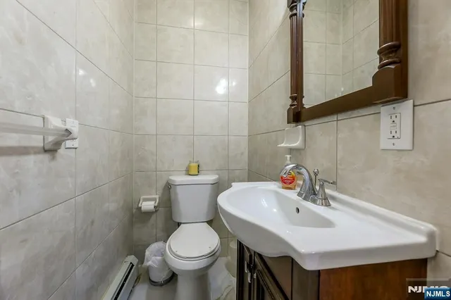 $1,350,000 | 627 Concord Street, New Milford, NJ 07646