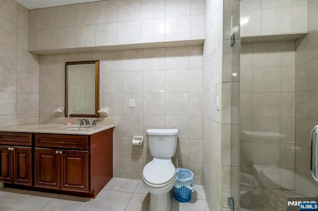 $1,350,000 | 627 Concord Street, New Milford, NJ 07646