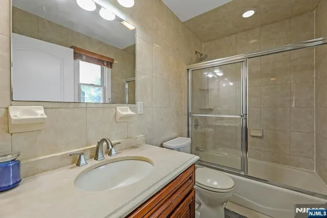 $1,350,000 | 627 Concord Street, New Milford, NJ 07646