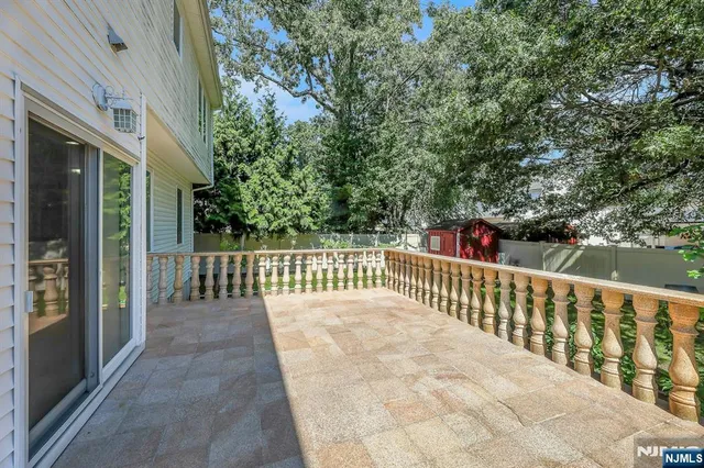 $1,350,000 | 627 Concord Street, New Milford, NJ 07646