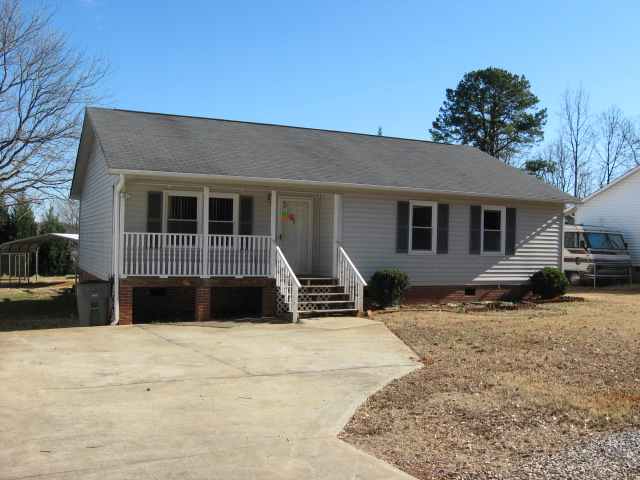 134 Rasor Drive Greenville, SC 29617 - Photo 2 of 13 Gallery Image 2