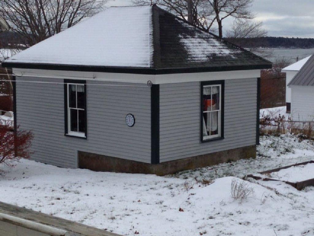 18 Main Street Lubec, ME 04652 - Photo 2 of 3 Single car garage