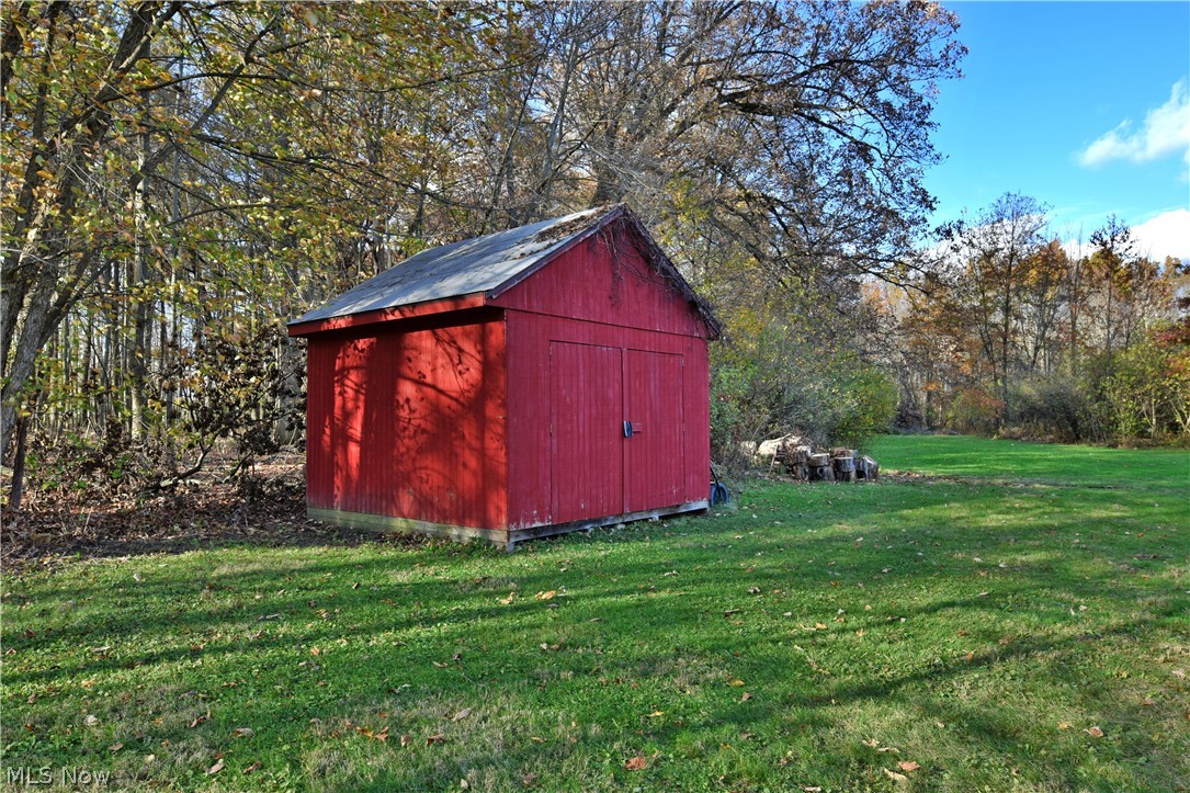 706 Mahoning Trumbull County Line Road Mineral Ridge, OH 44440 - Photo 28 of 35 Gallery Image 28