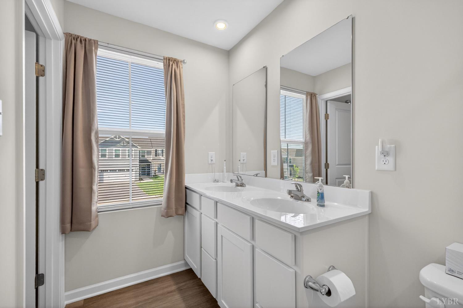 126 Robinia Road Lynchburg, VA 24501 - Photo 5 of 34