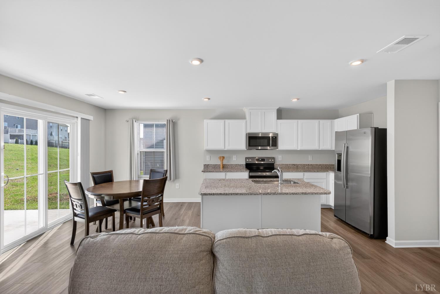 126 Robinia Road Lynchburg, VA 24501 - Photo 7 of 34