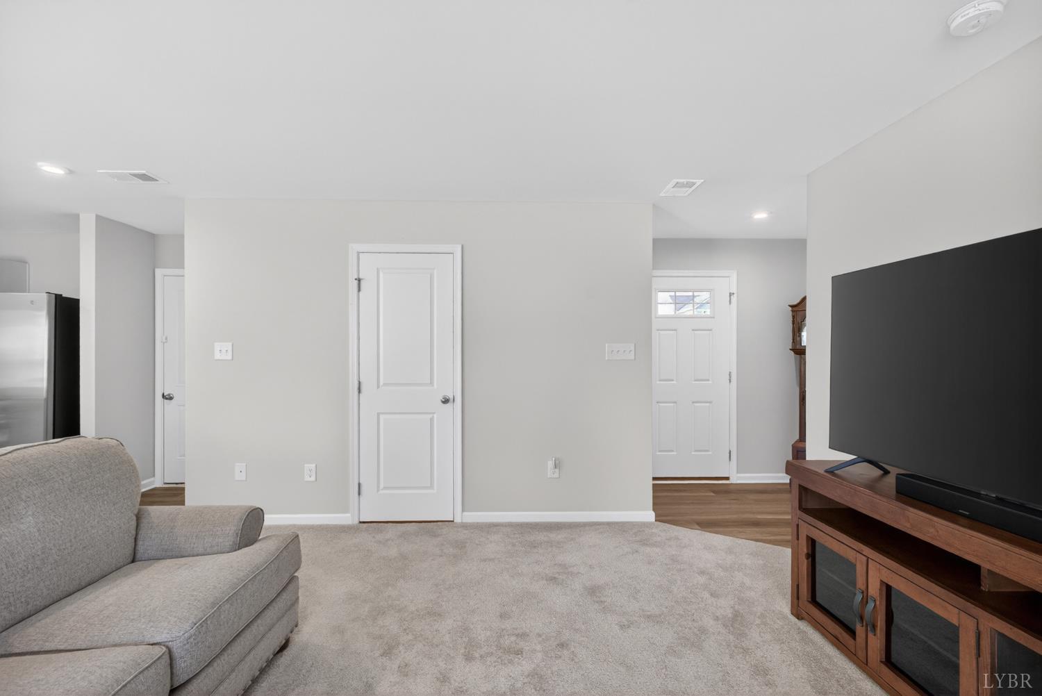 126 Robinia Road Lynchburg, VA 24501 - Photo 8 of 34