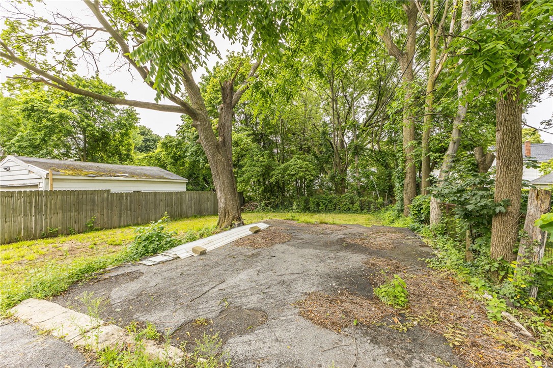 140 Curlew Street Rochester, NY 14613 - Photo 24 of 29