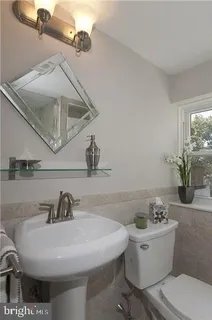 $390,000 | 1804 Green Street, Unit 3, Philadelphia, PA 19130