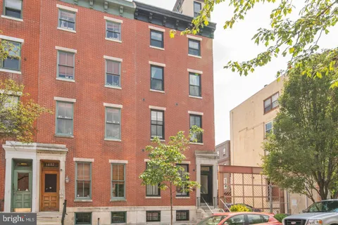 $390,000 | 1804 Green Street, Unit 3, Philadelphia, PA 19130