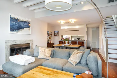 $390,000 | 1804 Green Street, Unit 3, Philadelphia, PA 19130