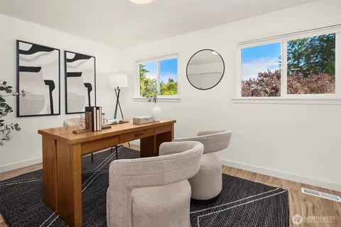 $935,000 | 13216 Northeast 139th Place, Kirkland, WA 98034