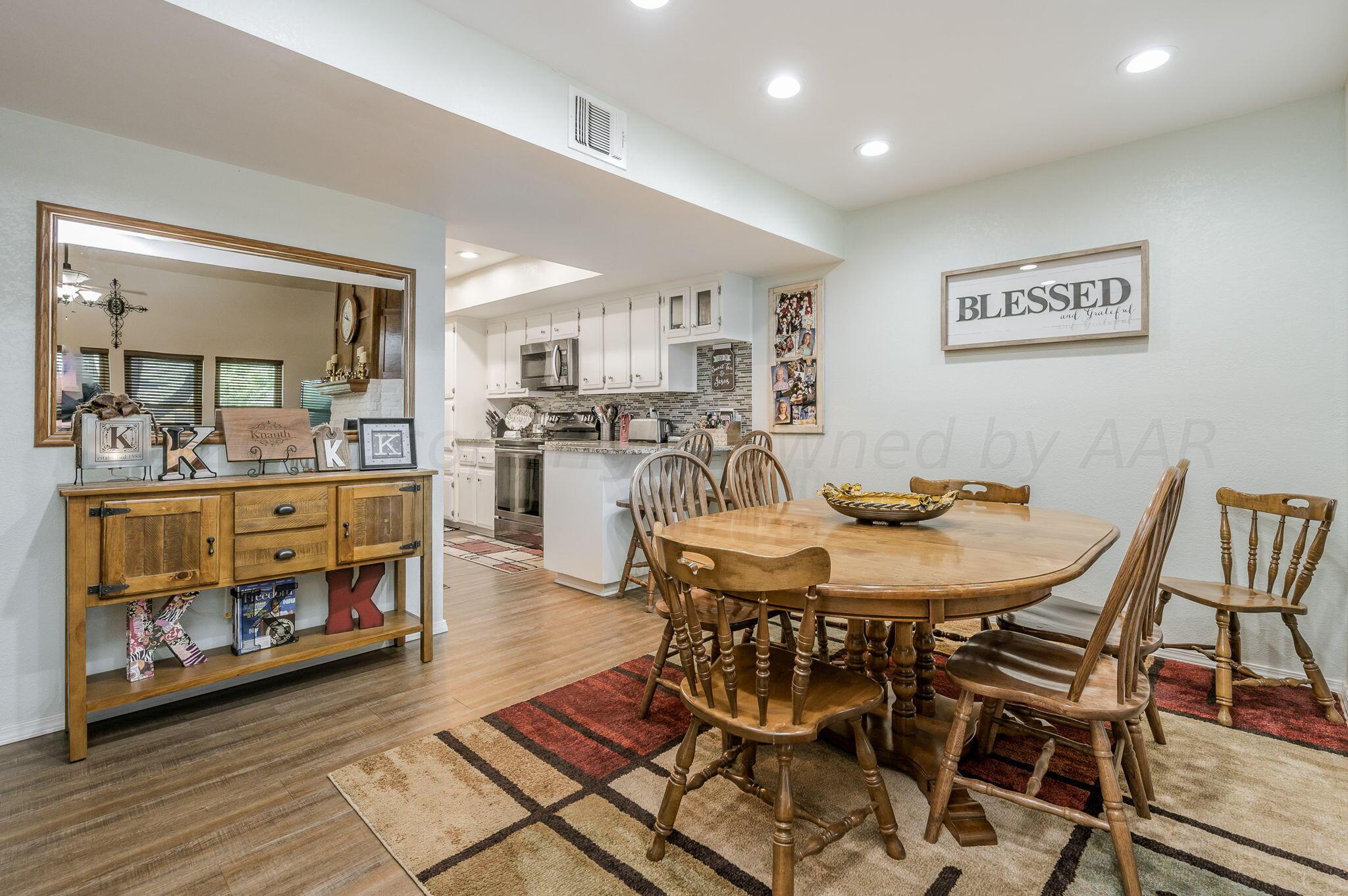 7004 Hurst Street Amarillo, TX 79109 - Photo 4 of 18 Dining Area