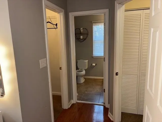 a bathroom with a toilet