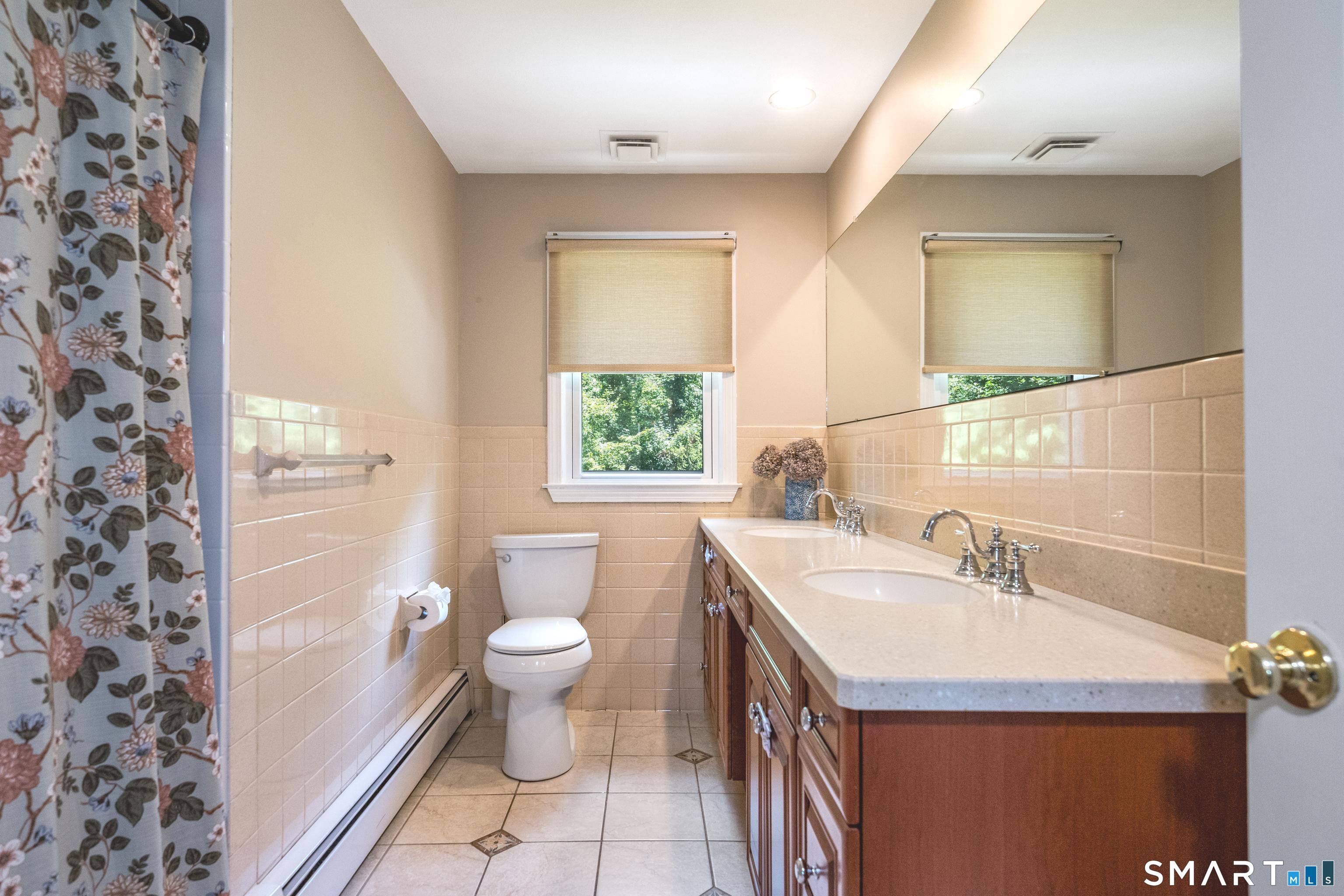 1399 Long Hill Road Guilford, CT 06437 - Photo 18 of 32