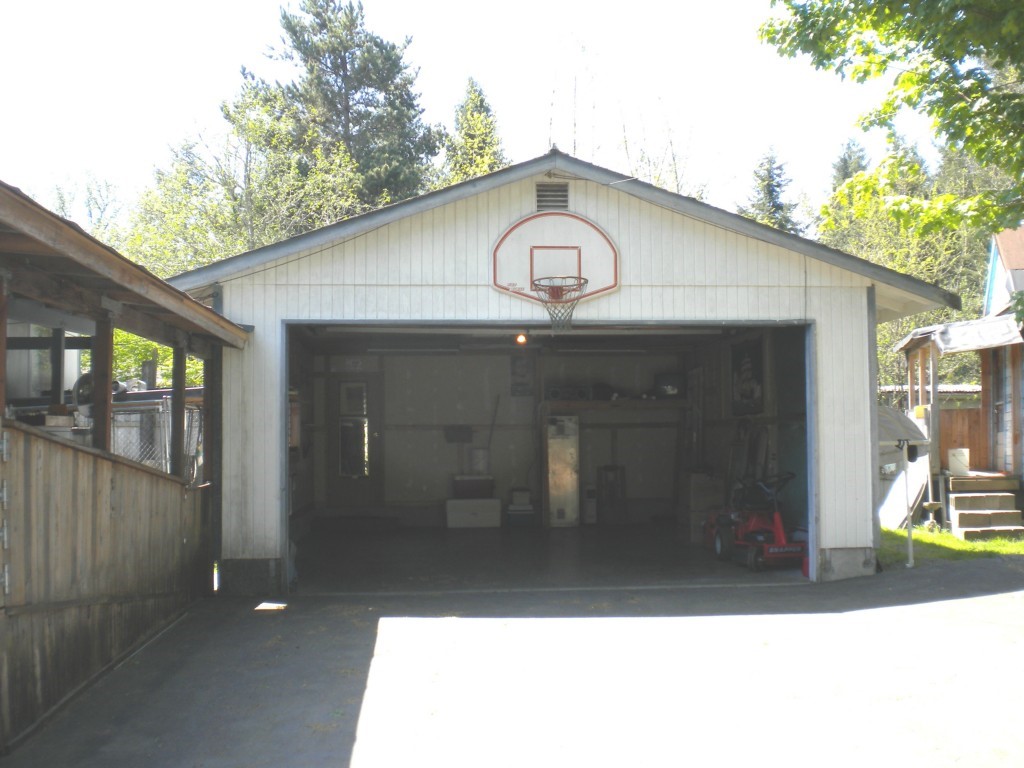 2428 Creswell Road Snohomish, WA 98290 - Photo 8 of 15