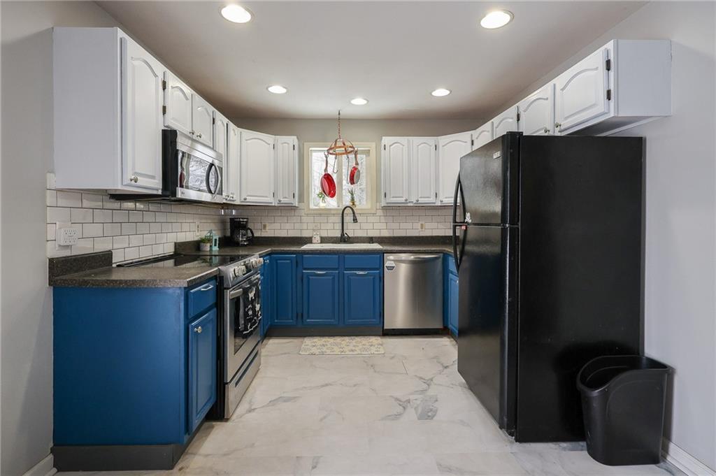 125 Church Road Slippery Rock, PA 16057 - Photo 7 of 38