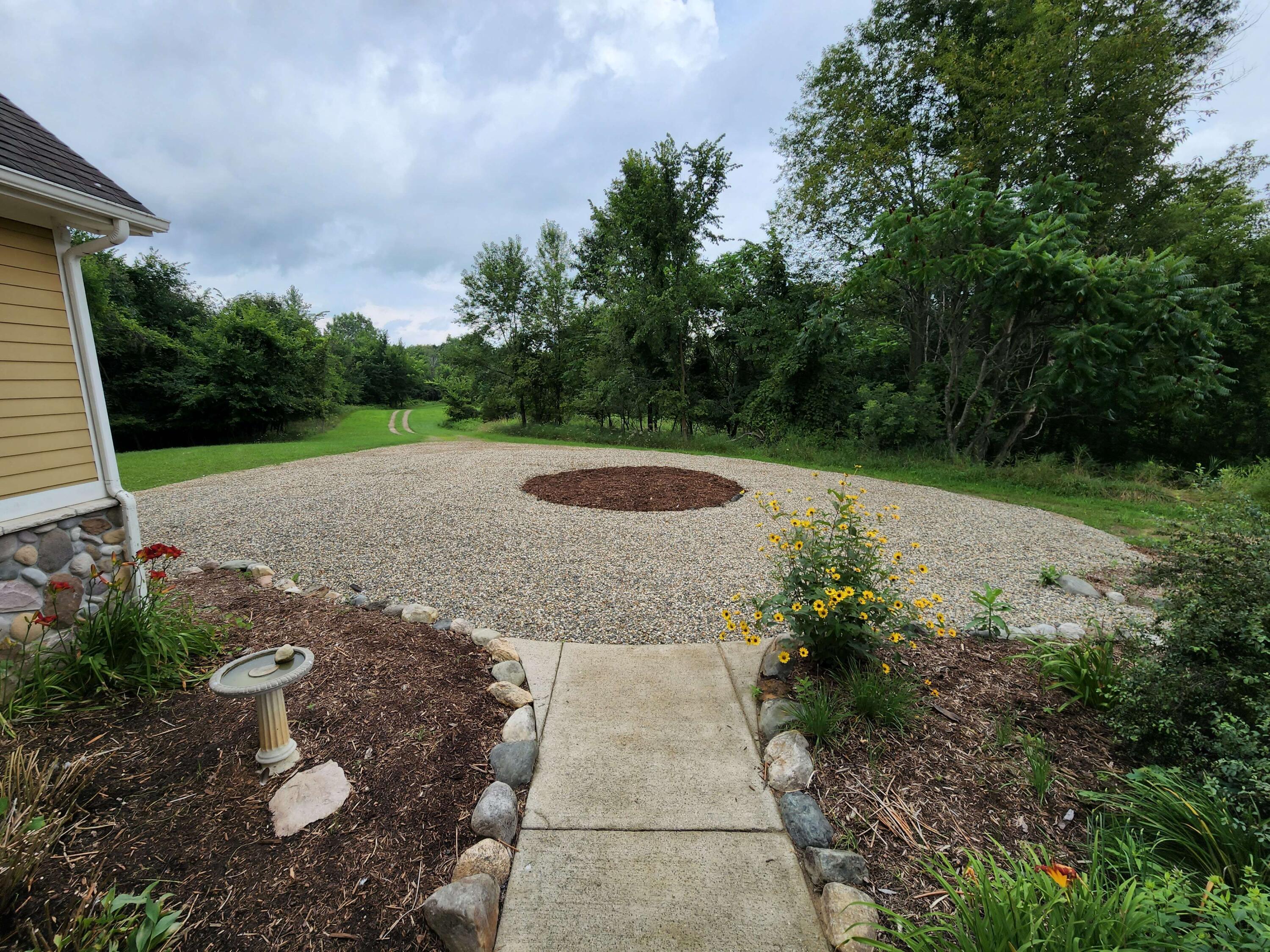 13699 Pope Church Road Springport, MI 49284 - Photo 5 of 38 43540618_4_1681675161