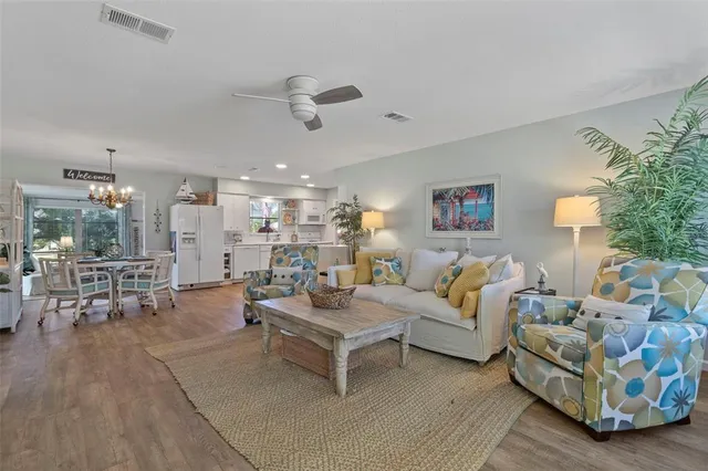 $450,000 | 702 Poinciana Road, Nokomis, FL 34275