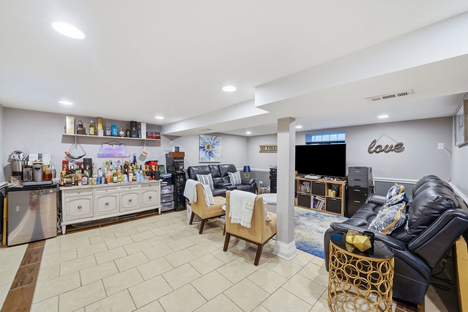 7719 South Rhodes Avenue Chicago, IL 60619 - Photo 18 of 24 Gallery Image 18