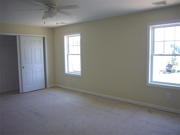 74 Commonwealth Avenue Fall River, MA 02721 - Photo 8 of 10 Gallery Image 8