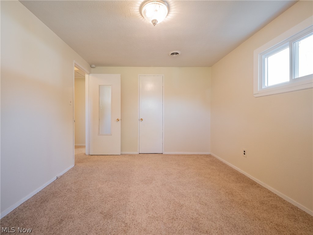 21268 Sheldon Road Brook Park, OH 44142 - Photo 25 of 35