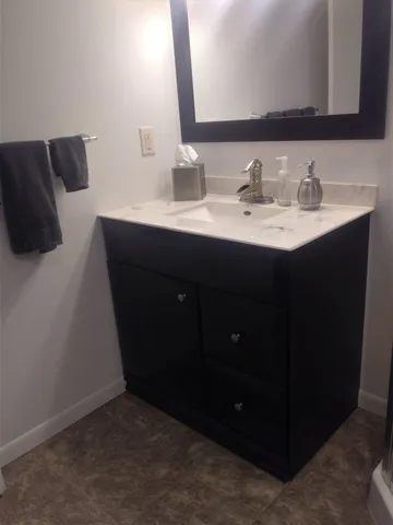 $3,400 | 2347 North 117th Street, Wauwatosa, WI 53226