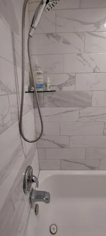 $3,400 | 2347 North 117th Street, Wauwatosa, WI 53226