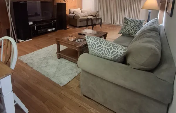 $3,400 | 2347 North 117th Street, Wauwatosa, WI 53226