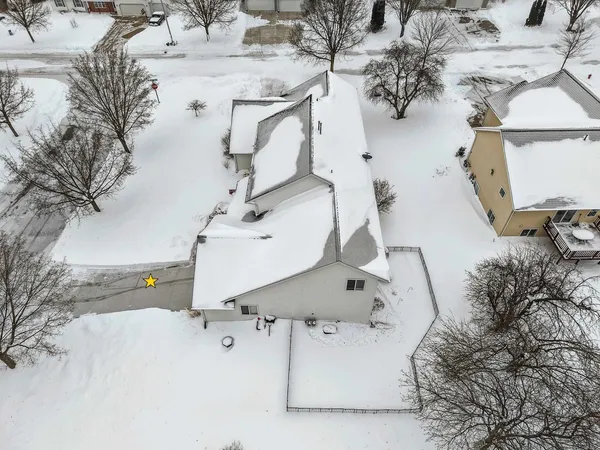 $589,900 | 2700 Maple Hills Drive, Green Bay, WI 54313