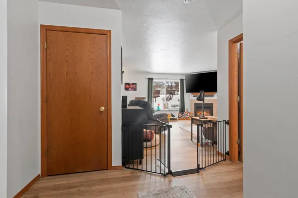 $589,900 | 2700 Maple Hills Drive, Green Bay, WI 54313