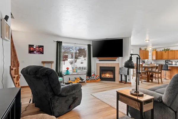 $589,900 | 2700 Maple Hills Drive, Green Bay, WI 54313