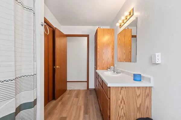 $589,900 | 2700 Maple Hills Drive, Green Bay, WI 54313